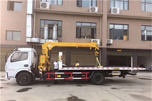 原平附近汽车轮胎更换